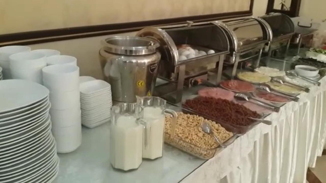 Askar Hotel Baku Eksteriør billede